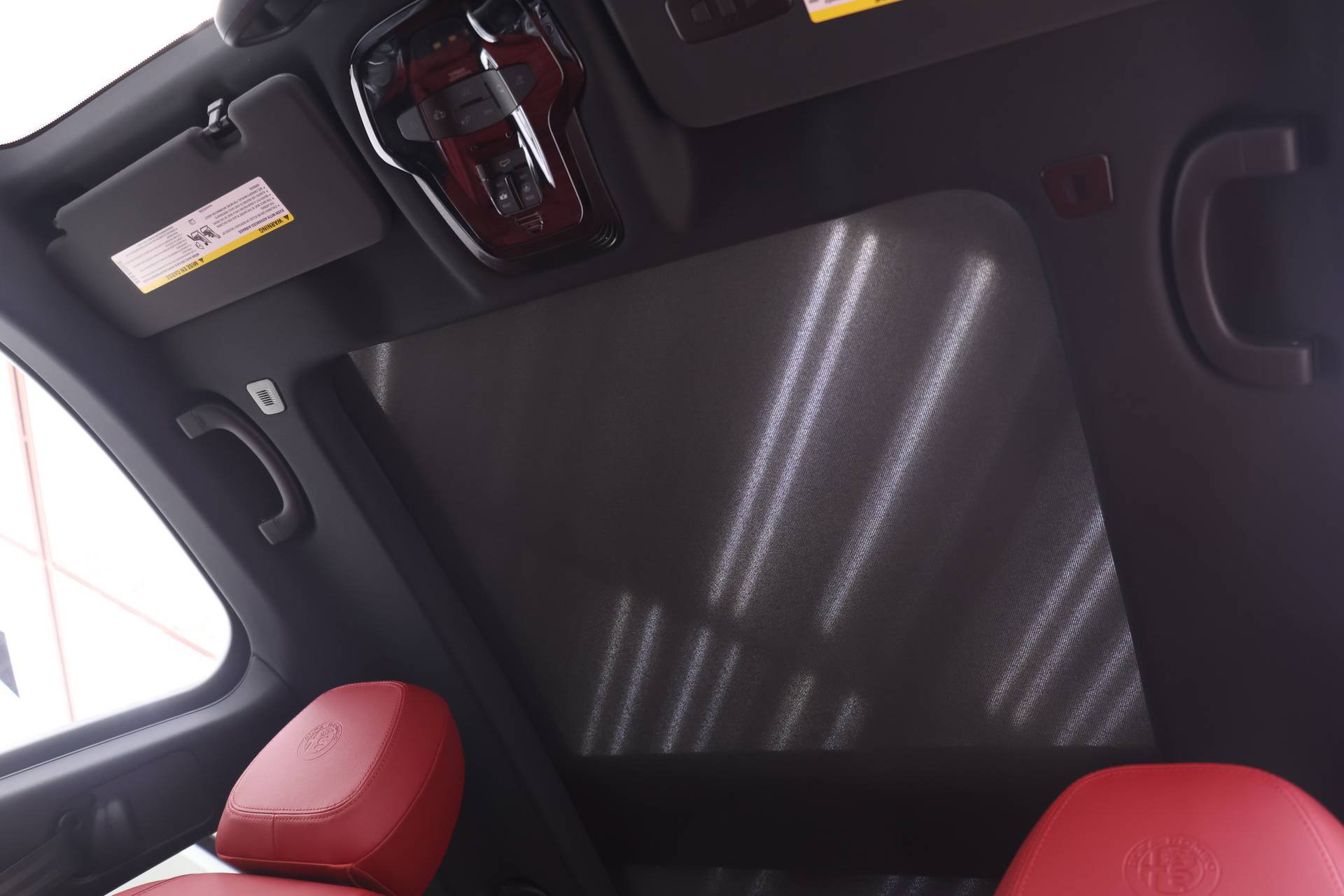 New 2026 Alfa Romeo Stelvio Sprint AWD/4WD image 15
