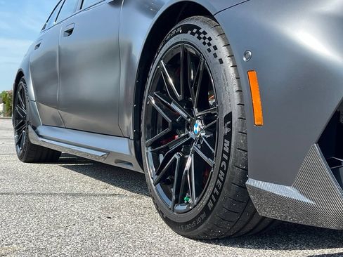 Used 2027 BMW M5 Touring AWD/4WD image 9