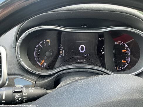 Used 2018 Jeep Grand Cherokee Overland RWD image 11