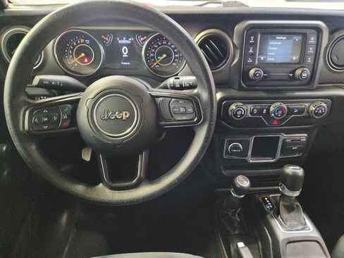 Used 2019 Jeep Wrangler Unlimited Sport AWD/4WD image 22