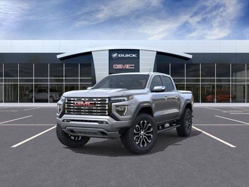 New 2026 GMC Canyon Denali image 8