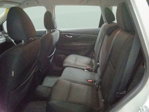 Used 2017 Nissan Rogue S AWD/4WD image 24