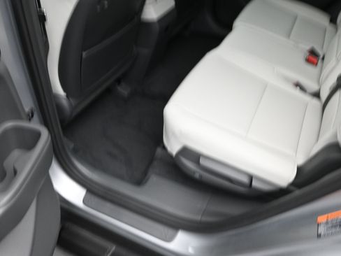 Certified 2025 Hyundai Santa Fe SEL AWD/4WD image 22