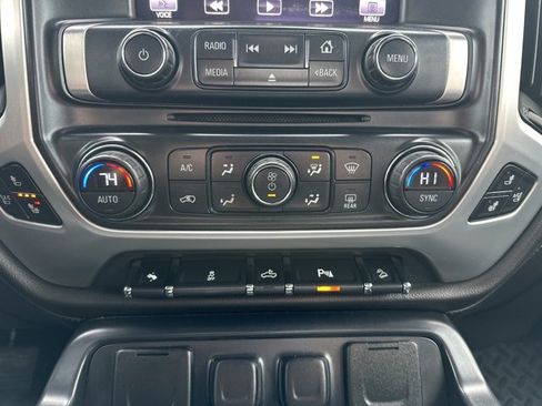 Used 2014 GMC Sierra 1500 SLT w/ SLT Crew Cab Value Package image 30