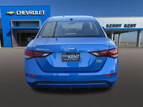 Used 2025 Nissan Sentra SV FWD image 8