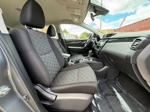 Used 2019 Nissan Rogue Sport SV w/ All-Weather Package AWD/4WD image 23