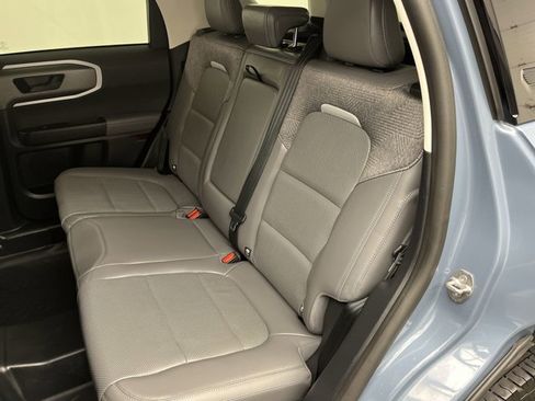 Used 2025 Ford Bronco Sport Badlands image 11