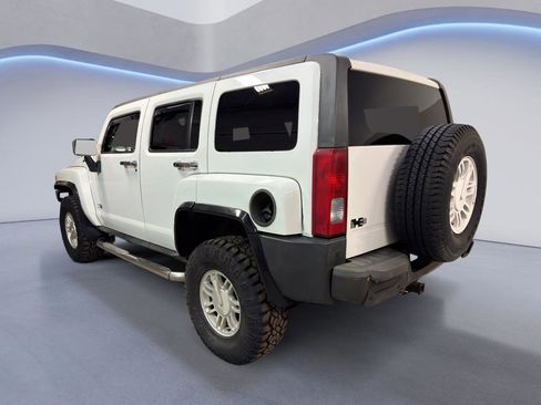 Used 2008 HUMMER H3 Luxury image 4