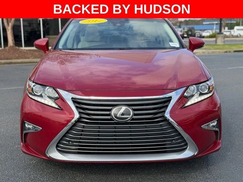 Used 2017 Lexus ES 350 w/ Premium Package image 3