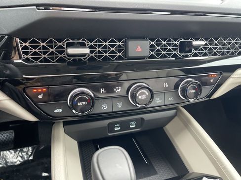 New 2026 Honda Accord EX-L image 10