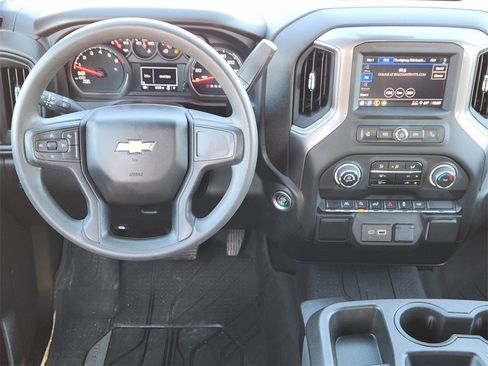 Used 2024 Chevrolet Silverado 1500 Custom image 25