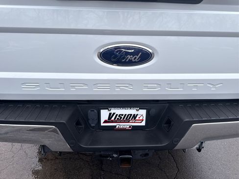 Used 2019 Ford F250 XLT w/ XLT Value Package image 11