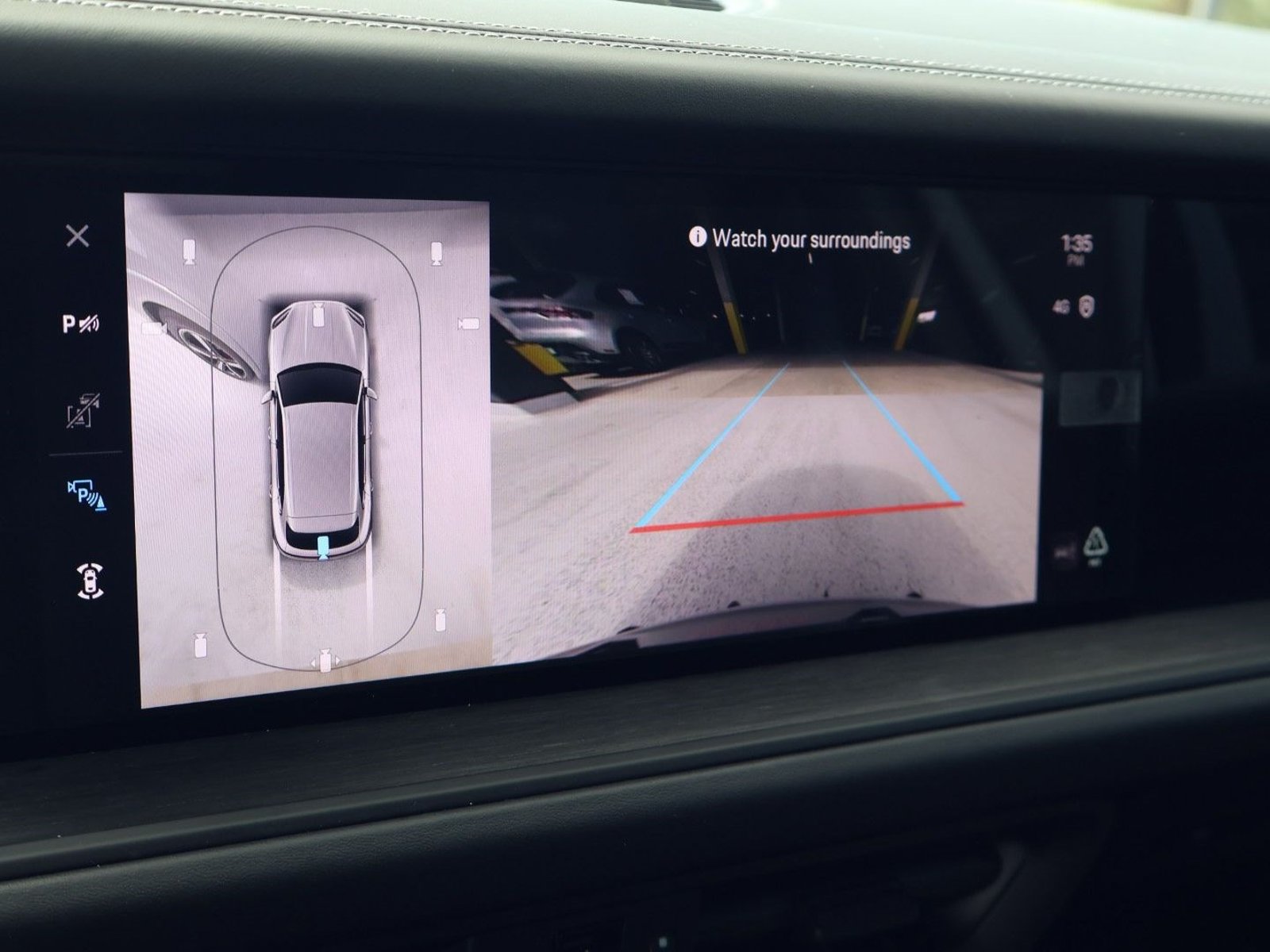 Certified 2025 Porsche Cayenne GTS AWD/4WD image 19