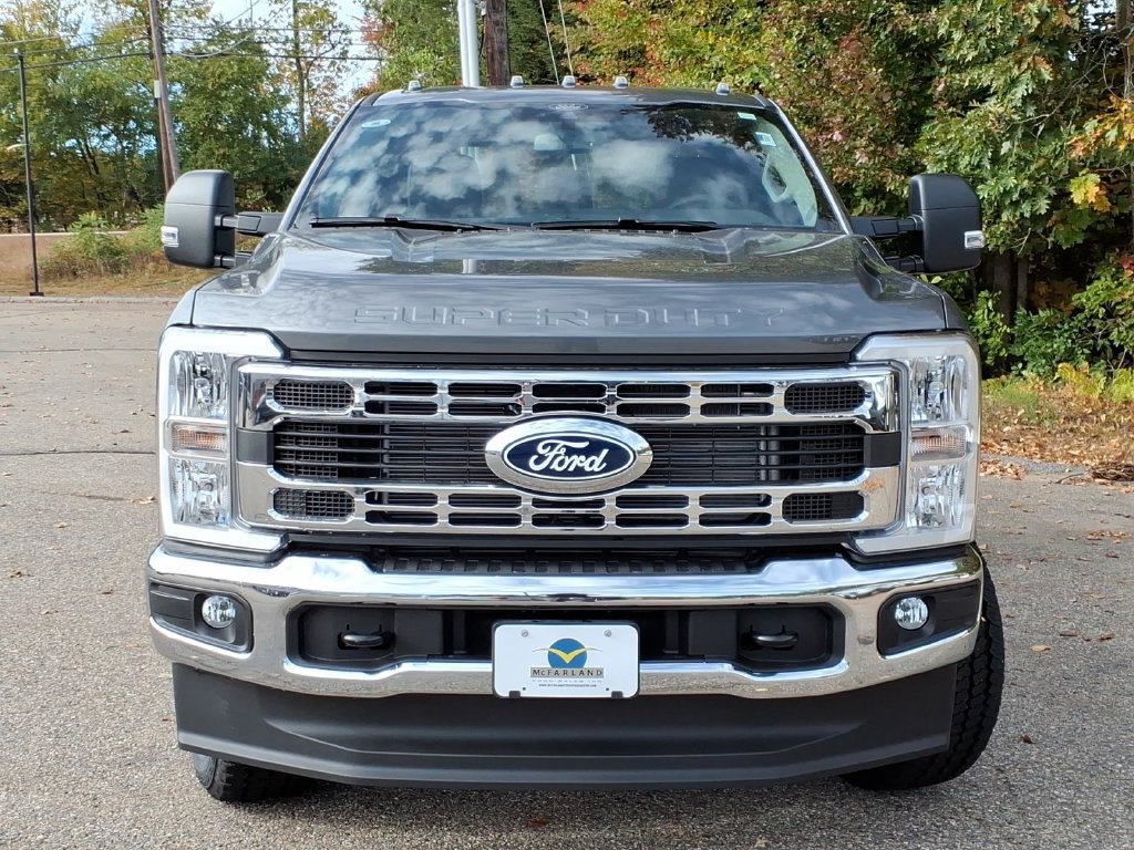 New 2027 Ford F350 XLT w/ Snow Plow Prep Package AWD/4WD image 3