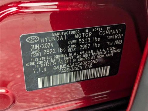 New 2025 Hyundai Ioniq 6 Limited RWD image 17