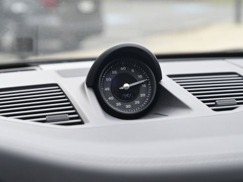 Used 2024 Porsche 911 Targa 4S image 32