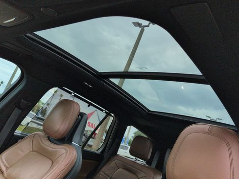 Certified 2023 Lincoln Aviator Reserve w/ Equipment Group 201A RWD image 20