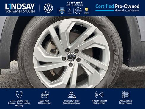 Certified 2023 Volkswagen Atlas SE w/ Panoramic Sunroof Package image 8