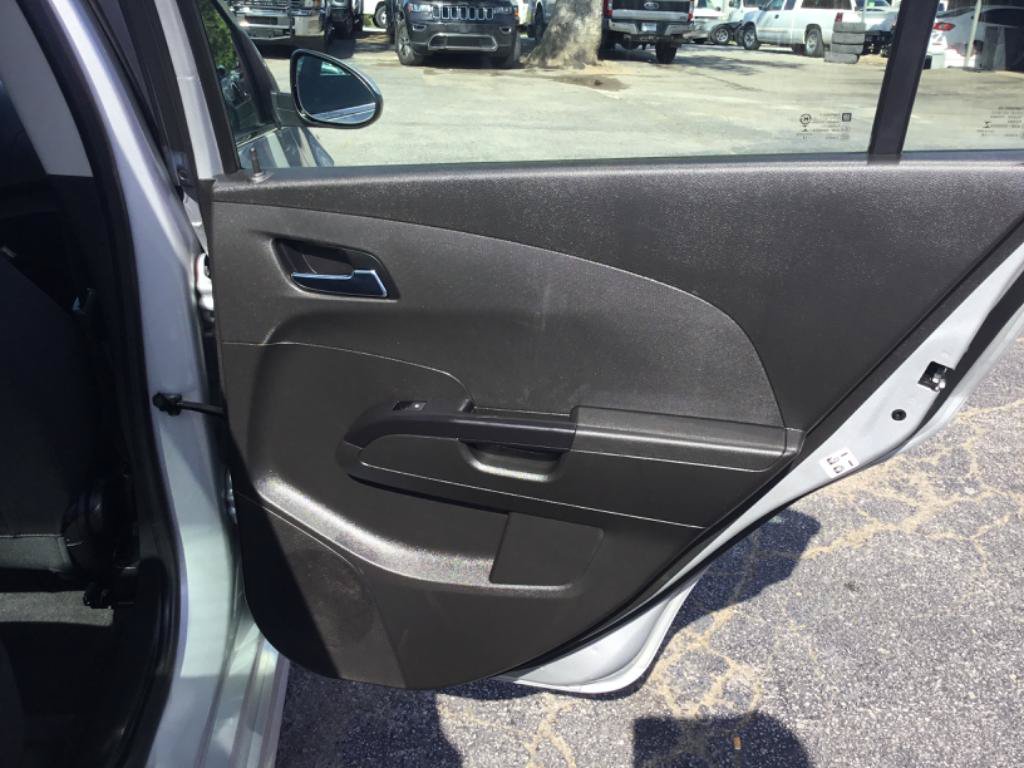Used 2018 Chevrolet Sonic LT w/ RS Package FWD image 37