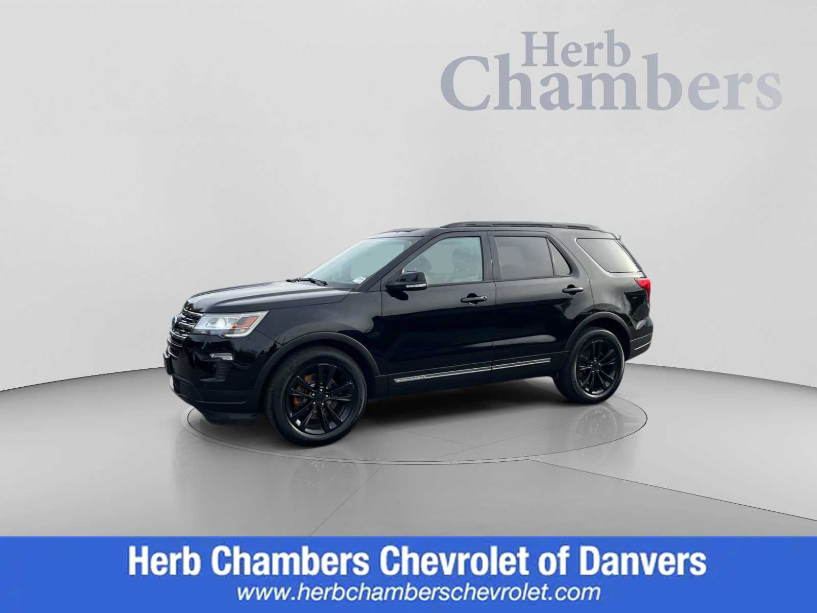 Used 2018 Ford Explorer XLT w/ Equipment Group 202A AWD/4WD image 1