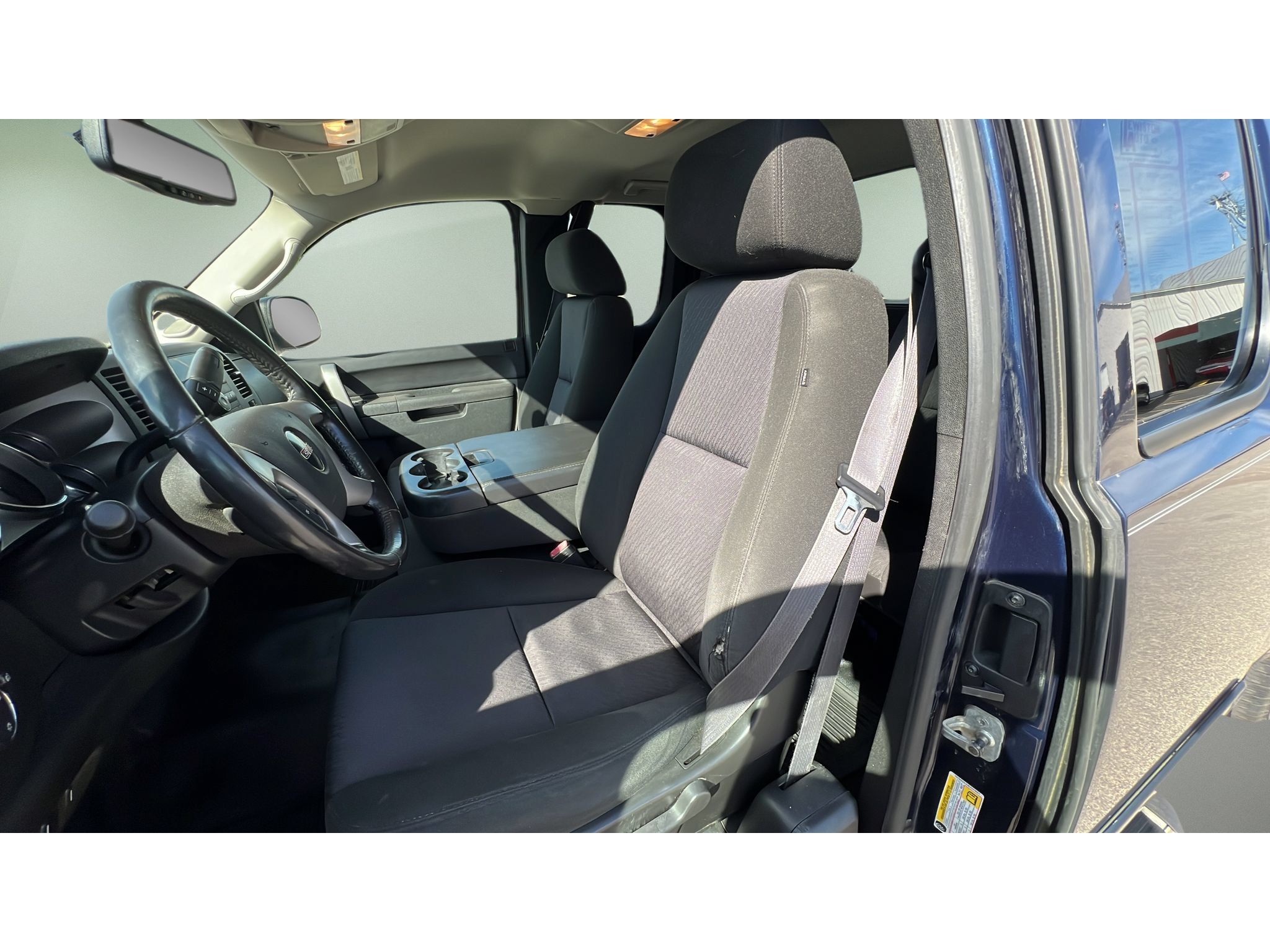 Used 2011 GMC Sierra 1500 SLE AWD/4WD image 24