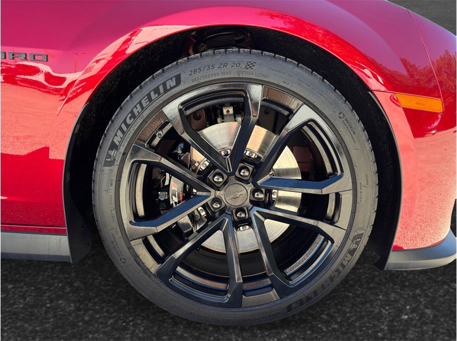 Used 2014 Chevrolet Camaro ZL1 RWD image 12