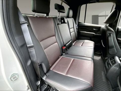 Used 2023 Honda Ridgeline Black Edition image 23