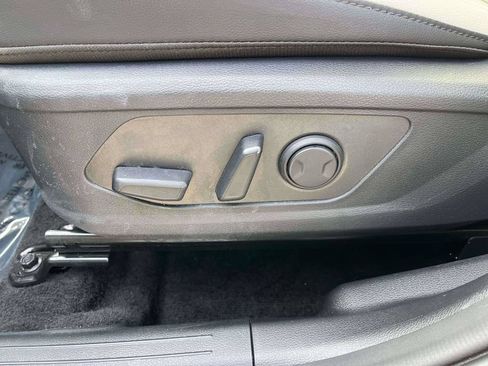 Certified 2025 Kia Sportage EX AWD/4WD image 18