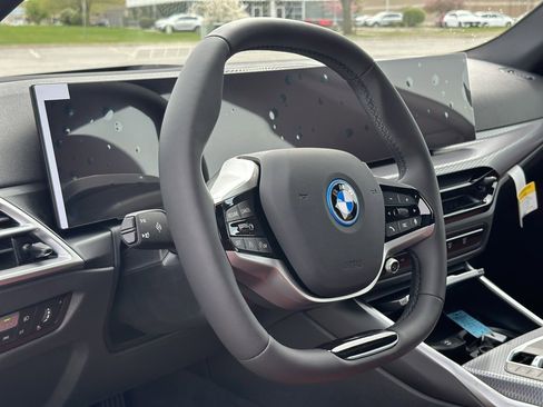 New 2025 BMW i4 xDrive40i w/ Premium Package image 18