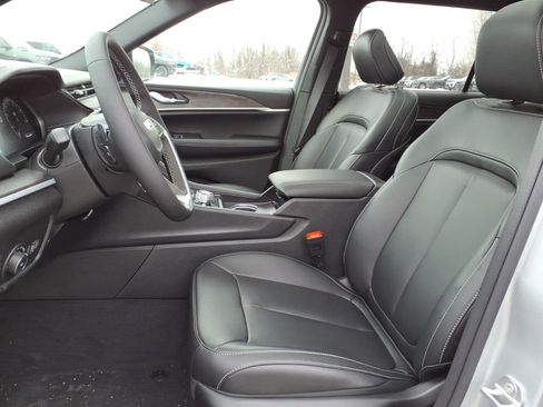 New 2026 Jeep Grand Cherokee L Limited image 6