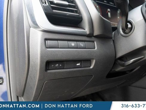 Used 2023 Nissan Rogue Platinum w/ Platinum Premium Package image 17