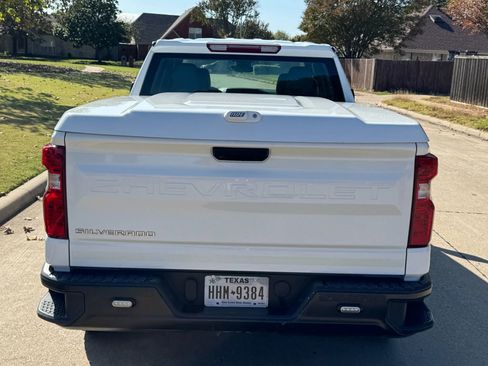 Used 2023 Chevrolet Silverado 1500 W/T image 3