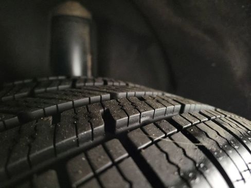 Used 2016 Mercedes-Benz C 300 4MATIC Sedan w/ Multimedia Package image 12