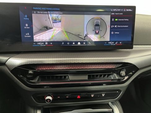 Used 2025 BMW 440i xDrive w/ Premium Package image 17