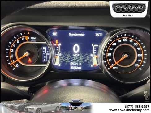 Used 2022 Jeep Wrangler Unlimited Sport image 19