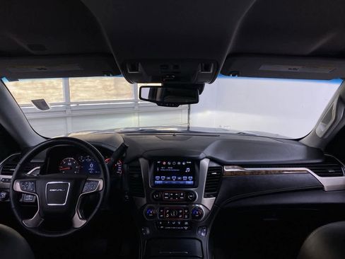 Used 2016 GMC Yukon XL Denali w/ Enhanced Security Package image 12