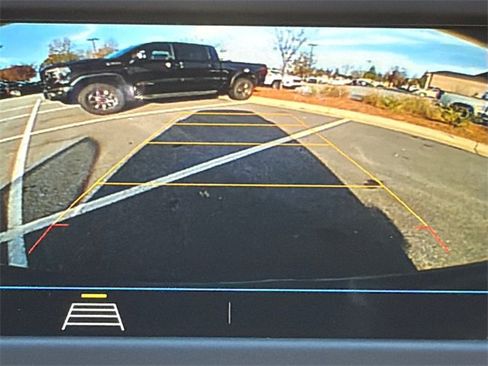 Used 2019 Chevrolet Equinox LS image 29