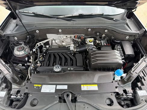Used 2023 Volkswagen Atlas SEL AWD/4WD image 9