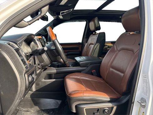 Used 2020 RAM 1500 Longhorn image 9