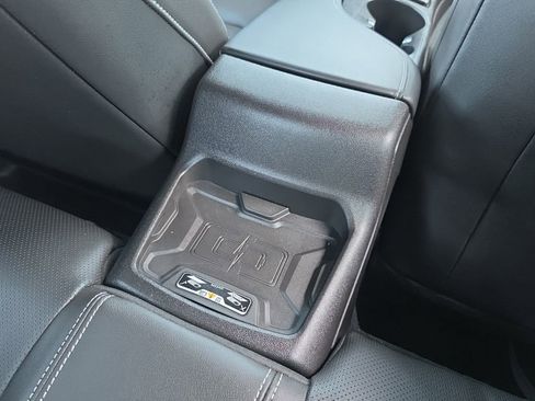 Used 2016 Chevrolet Camaro SS RWD image 18