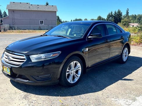 Used 2017 Ford Taurus SEL w/ Equipment Group 201A image 5