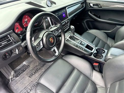 Used 2021 Porsche Macan GTS image 25