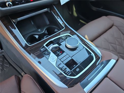 New 2026 BMW X5 xDrive40i AWD/4WD image 28