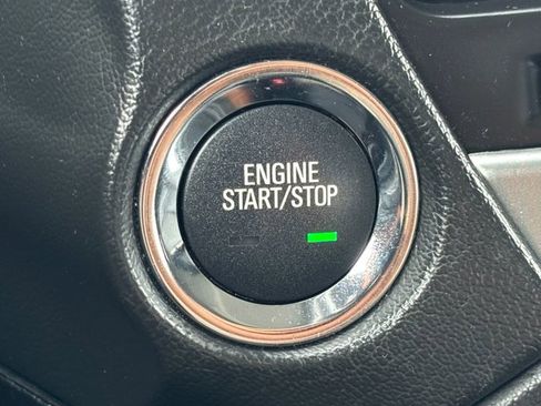 Used 2018 Chevrolet Tahoe Premier image 12