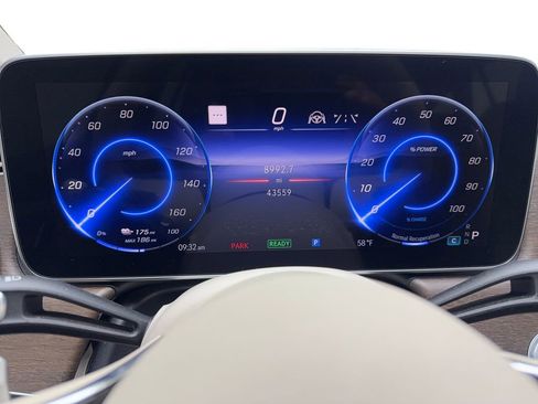 Used 2022 Mercedes-Benz EQS 450+ Sedan image 56