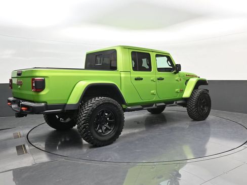 Used 2025 Jeep Gladiator Mojave AWD/4WD image 7