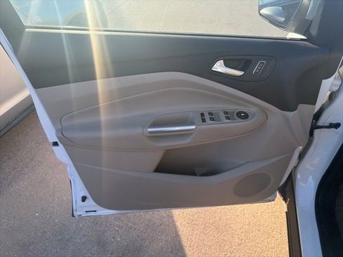 Used 2014 Ford Escape SE w/ Equipment Group 201A image 14