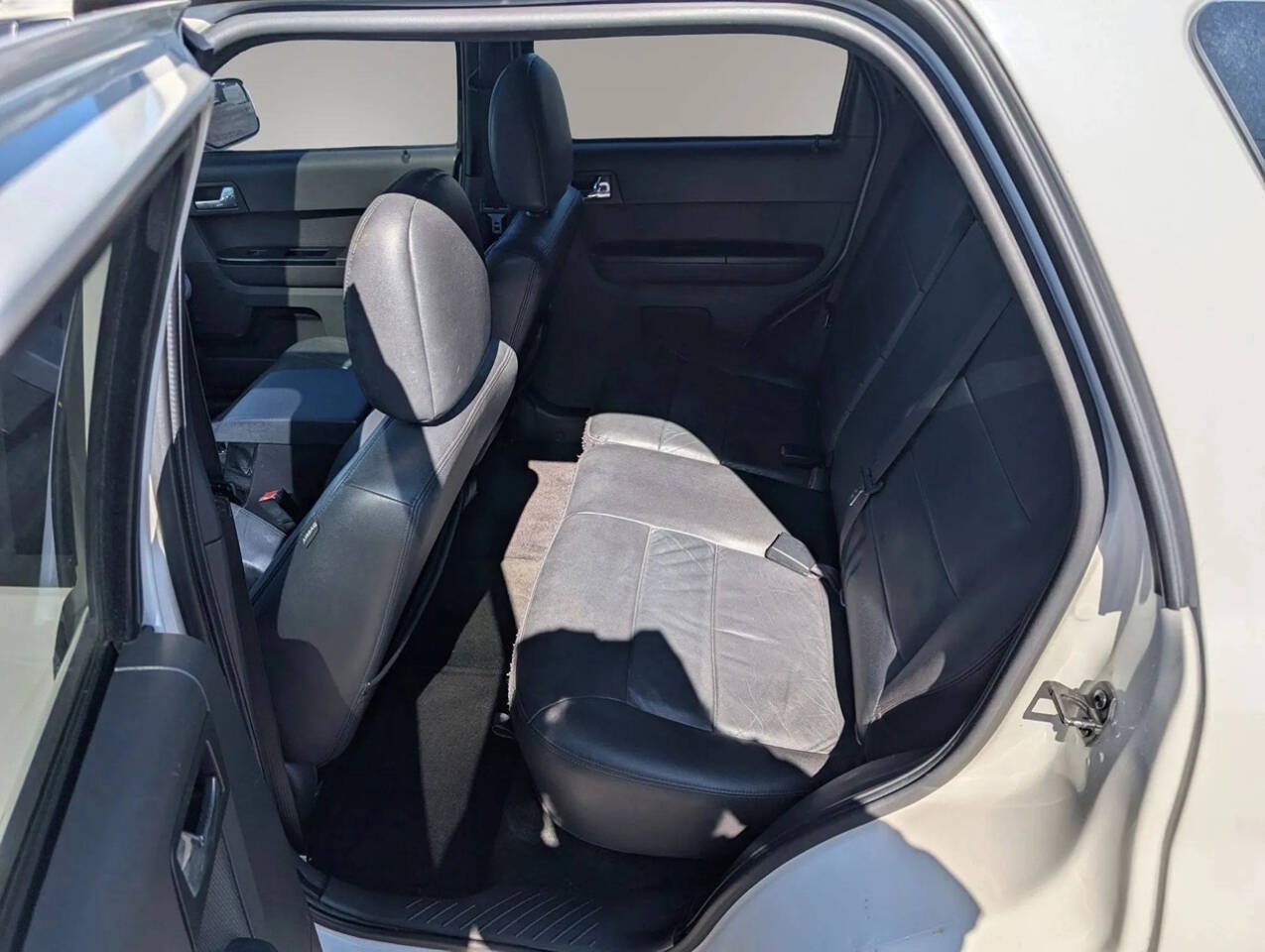 Used 2012 Ford Escape Limited FWD image 28