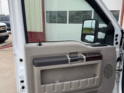 Used 2008 Ford F450 Lariat image 4