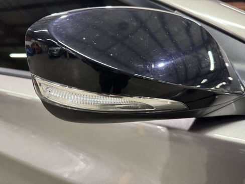 Used 2012 Hyundai Elantra Limited image 14